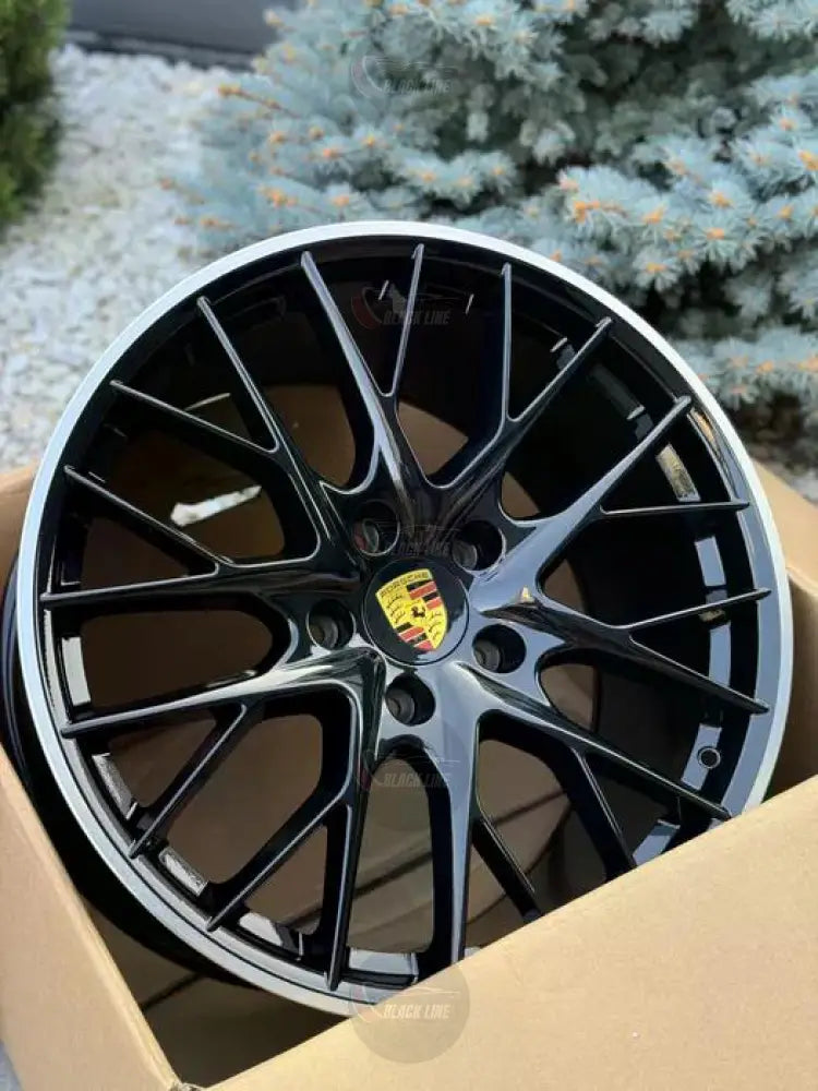 Llantas Deportivas Estilo Porsche Multirradio Ramificado – Negro