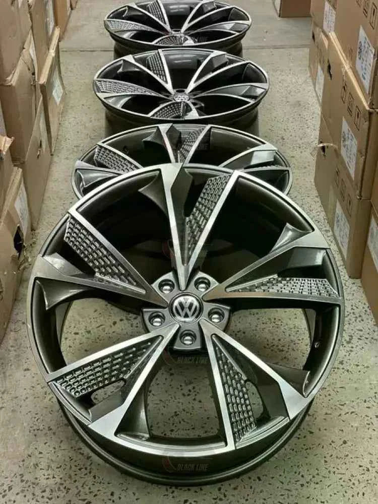 Llantas Deportivas Estilo Volkswagen con Diseño Turbina – Gris Grafito