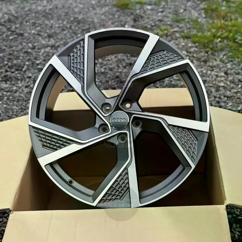 Llantas Deportivas Estilo Volkswagen de Cinco radios dobles – Negro y Plata