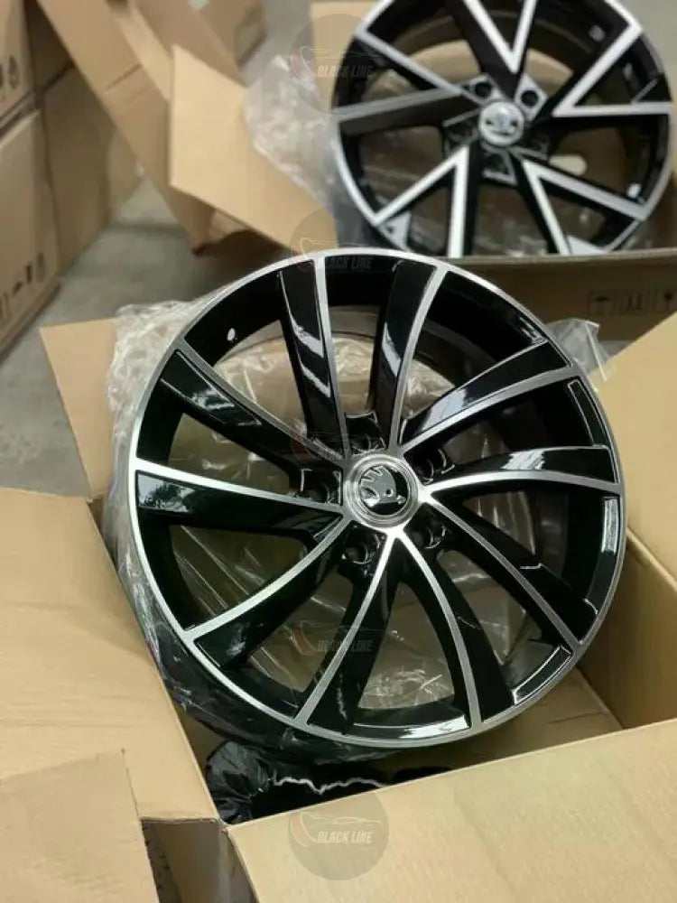 Llantas Deportivas Estilo Volkswagen Multirradio Curvo – Gris Grafito