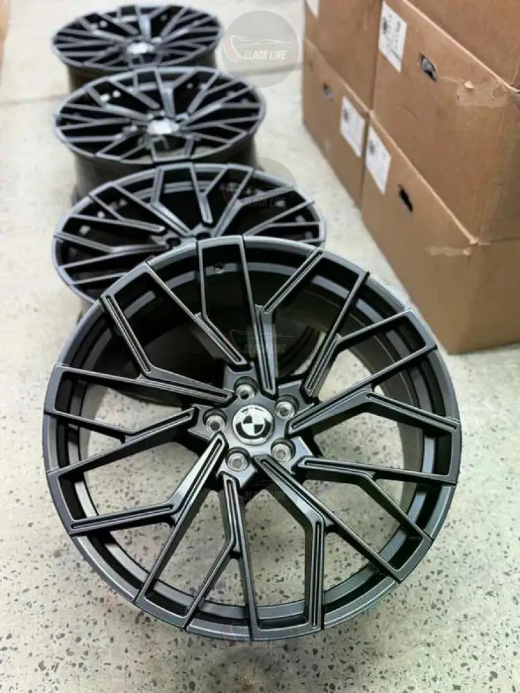 Llantas Deportivas Estilo Volkswagen Multirradio Geométrico – Gris Grafito