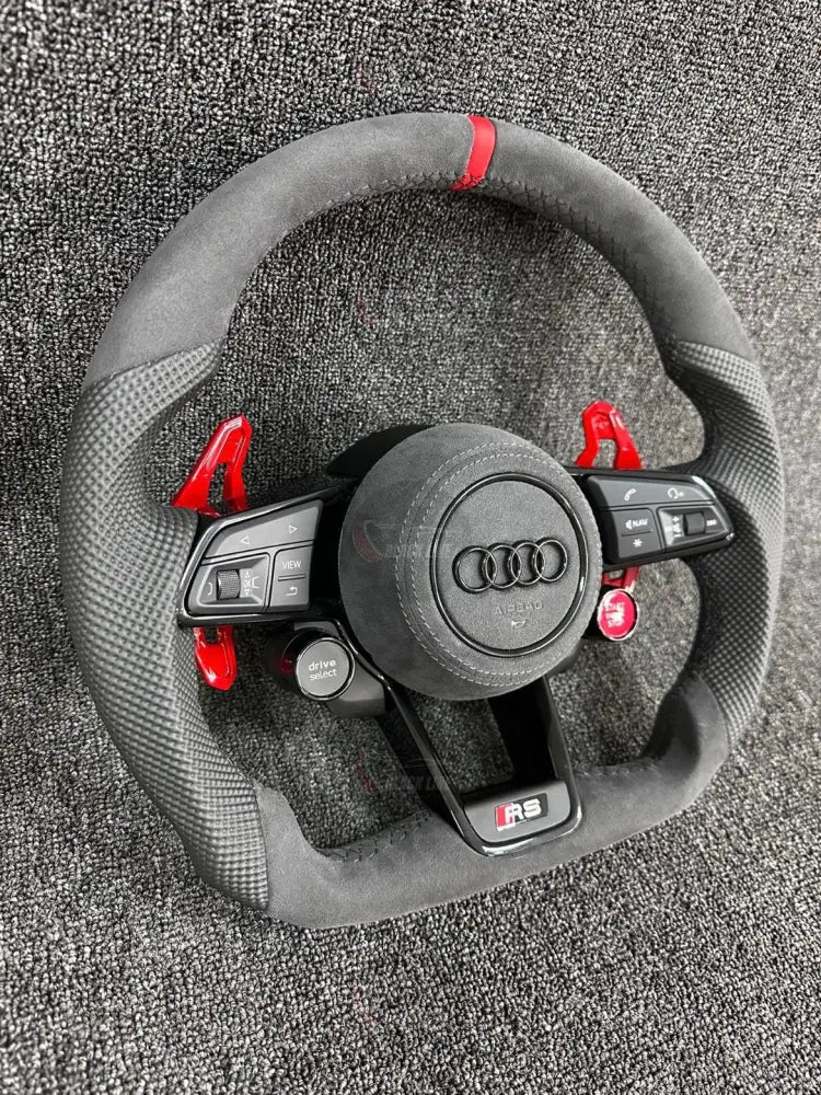Volante Audi RS deportivo en Alcántara cuero texturizado y levas rojas con airbag incluido