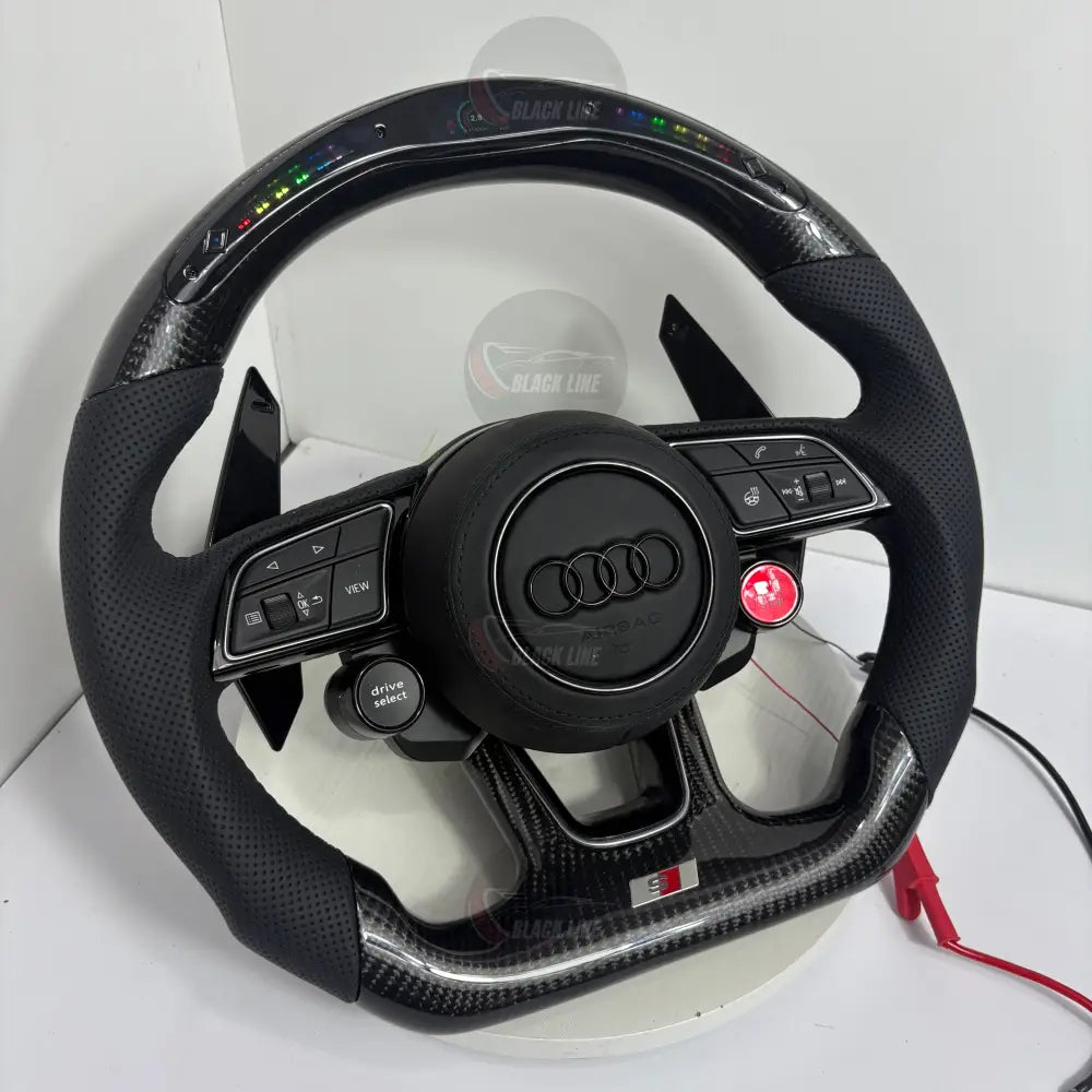 Volante Audi RS Personalizado en Fibra de Carbono Cuero Perforado y Pantalla LED con Airbag Incluido