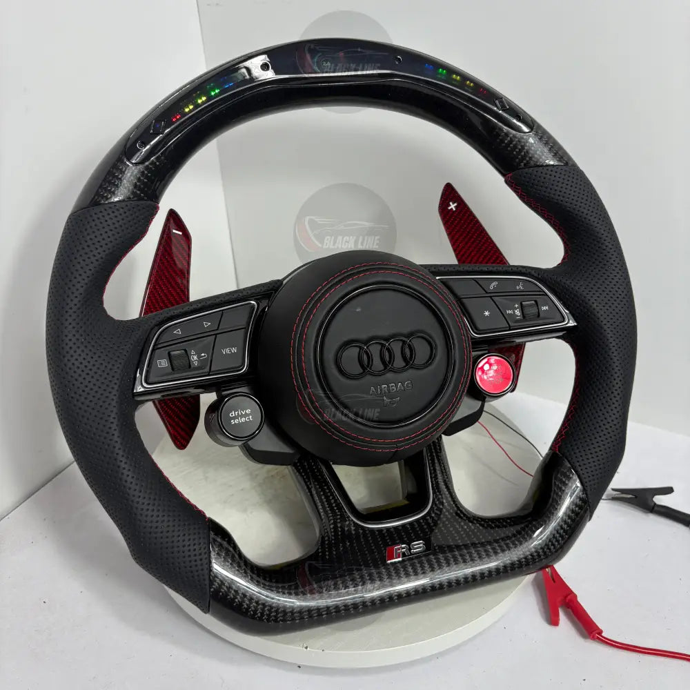 Volante Audi RS Personalizado en Fibra de Carbono Cuero Perforado y Pantalla LED con Airbag Incluido