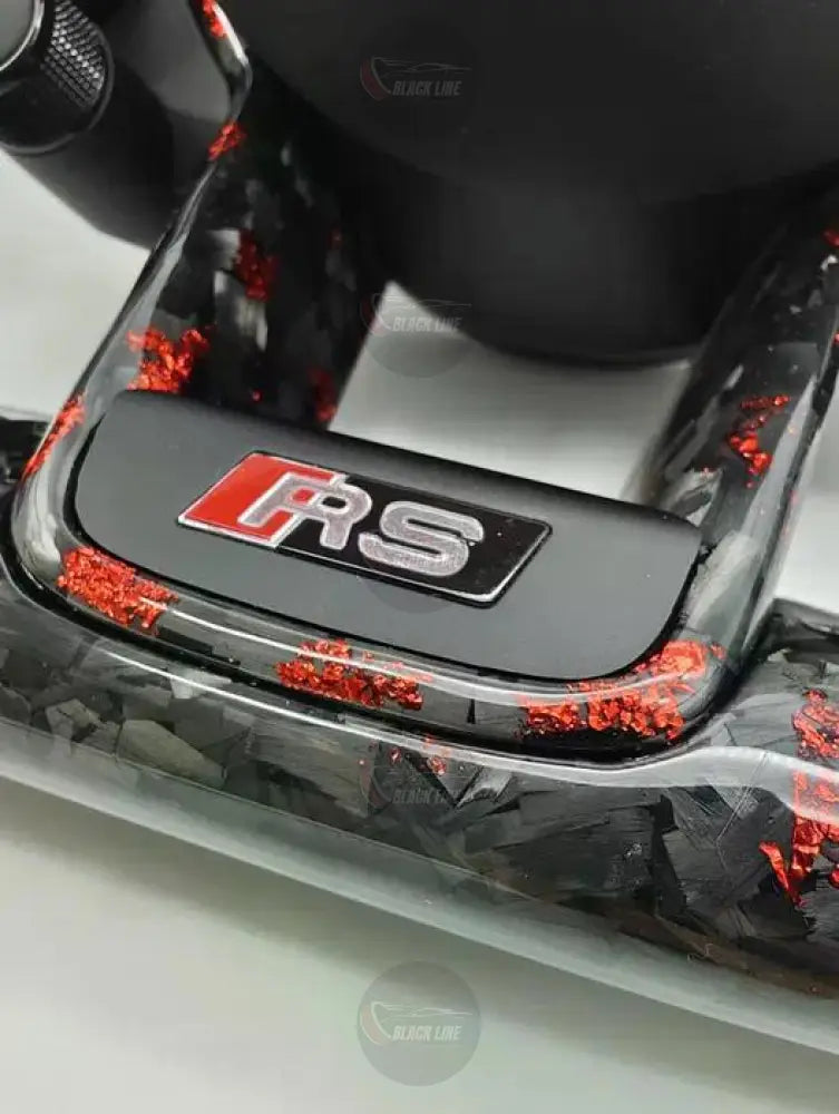 Volante Audi RS Performance en Fibra de Carbono Cuero Perforado y Detalles Rojos con Levas y Multifunción