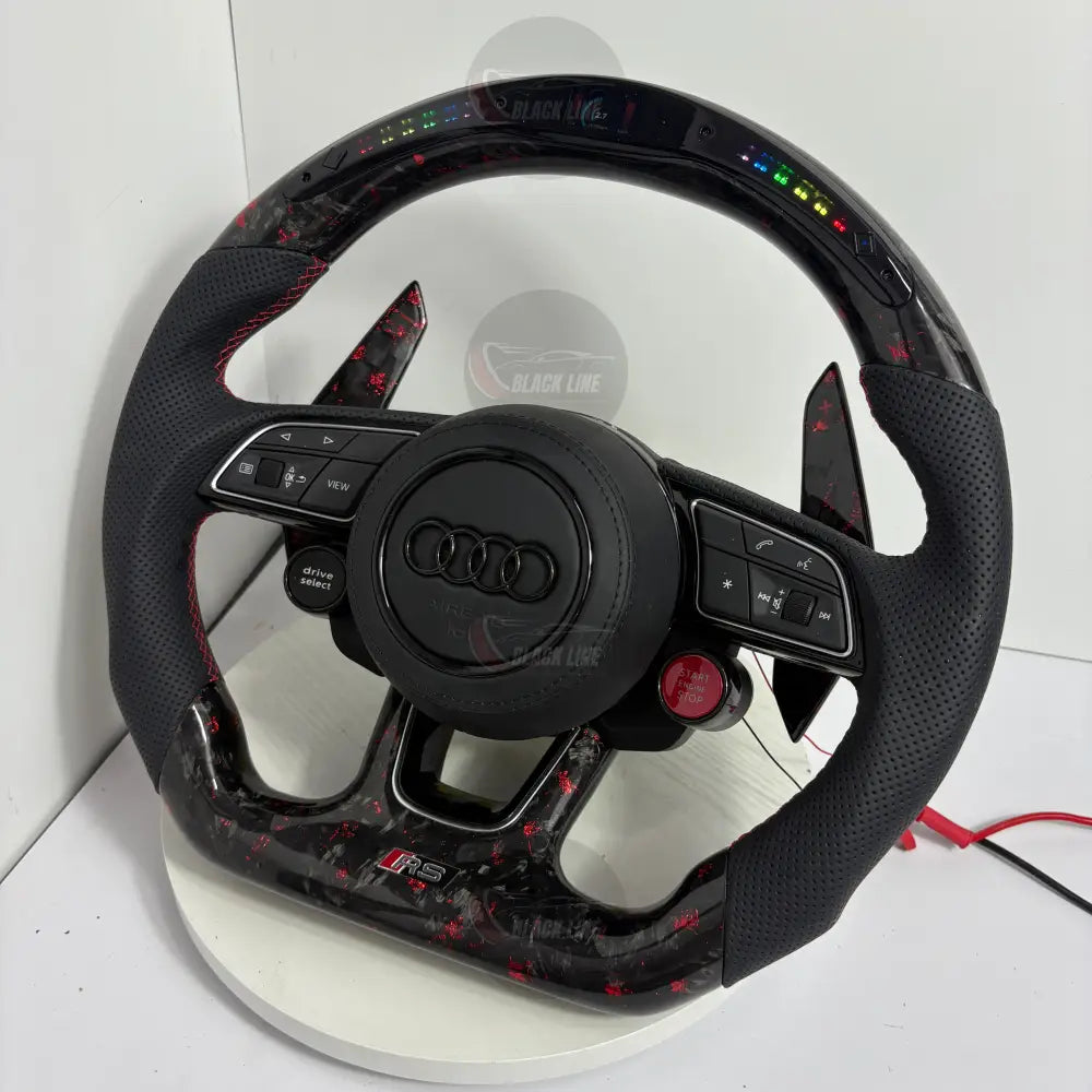 Volante Audi RS Personalizado en Carbono Forjado Rojo Cuero Perforado y Pantalla LED con Airbag Incluido