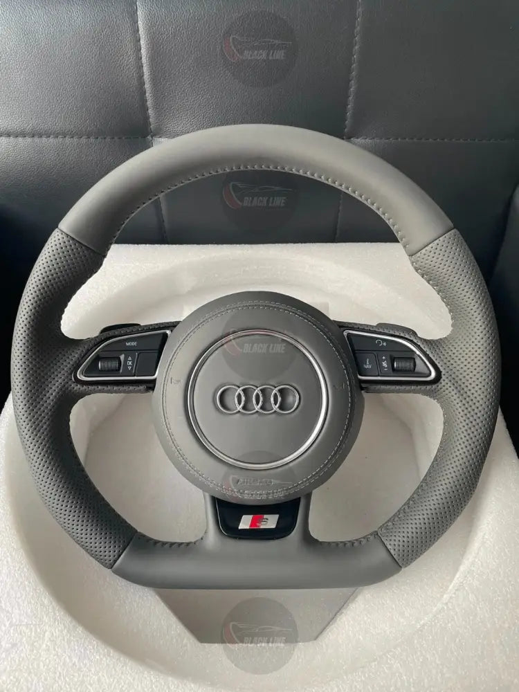Volante Audi S Line Deportivo en Cuero Gris y Cuero Perforado | Fondo Plano Levas Multifunción y Airbag