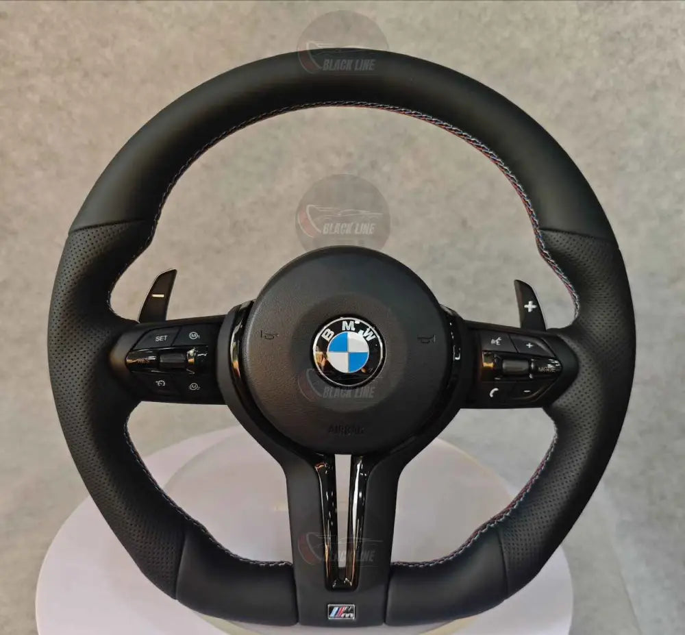 Volante BMW Achatado M Deportivo en Cuero Negro Perforado | Levas, Botones M1/M2, Mandos Multifunción y Airbag