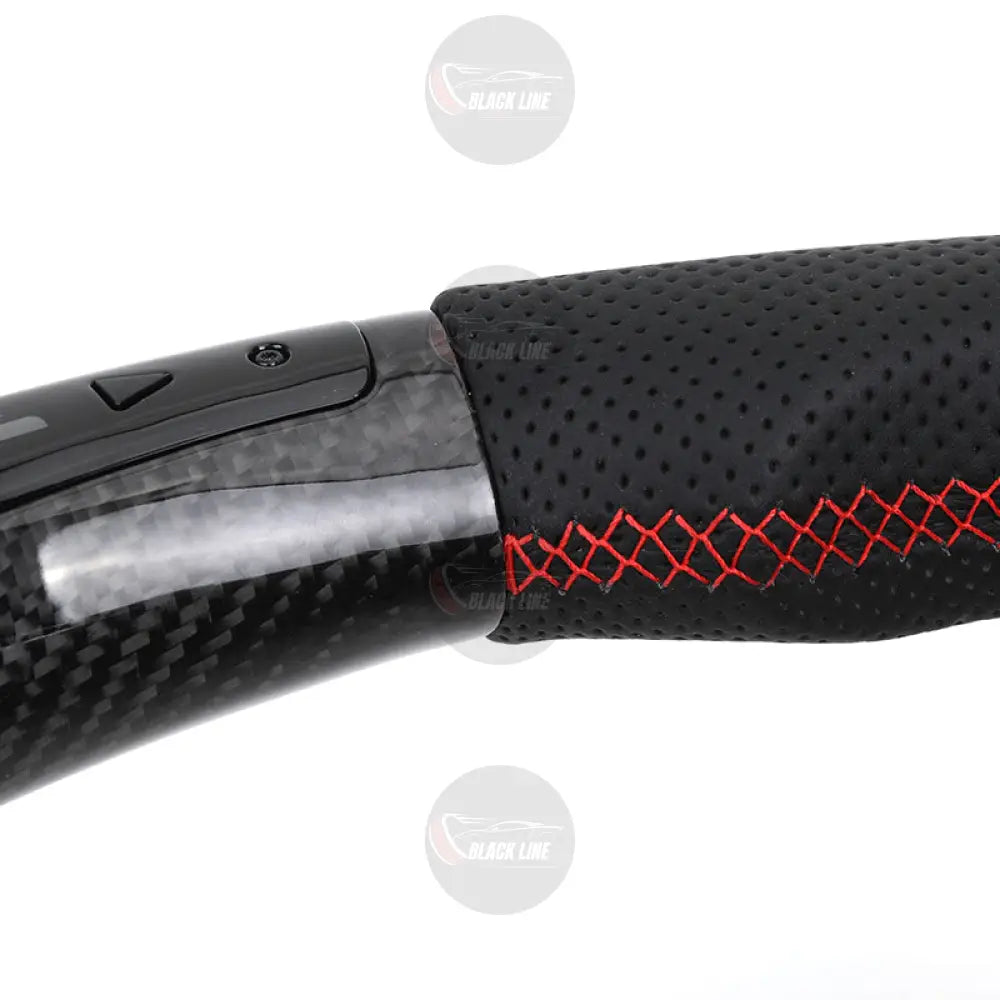 Volante BMW M Performance en Fibra de Carbono Alcantara Perforada Levas Rojas y Botones M1/M2