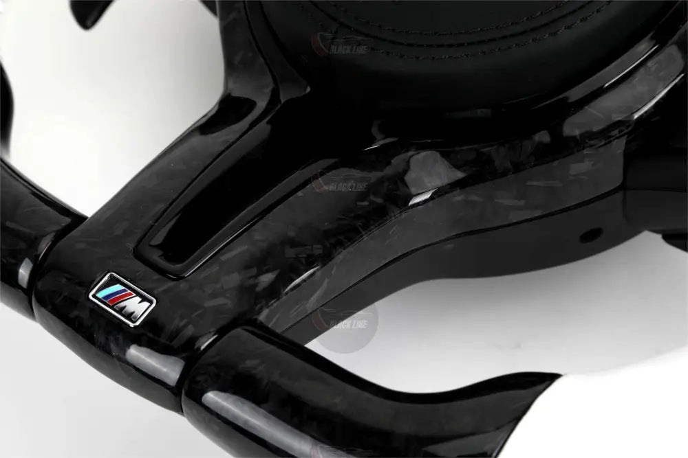 Volante BMW M Performance en Fibra de Carbono y Cuero Blanco con Race Display Levas y Botones M1/M2