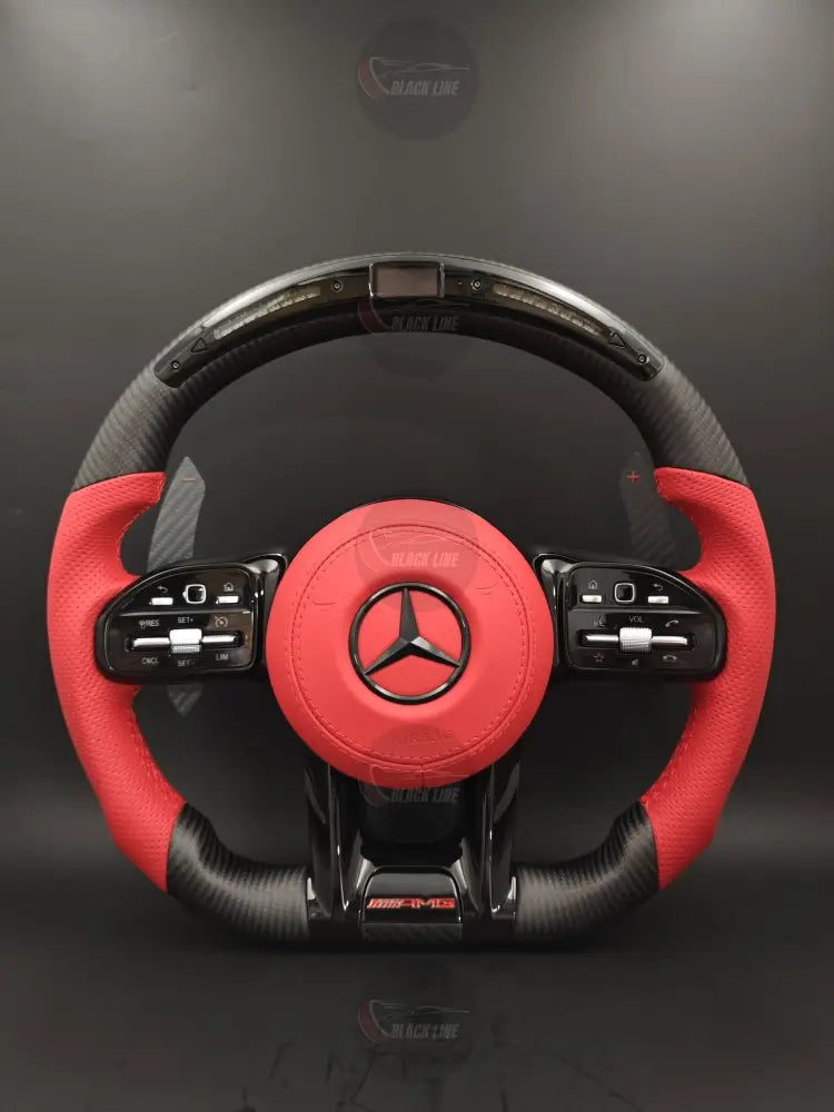 Volante Mercedes-AMG Performance en Fibra de Carbono Cuero Rojo Perforado y Levas