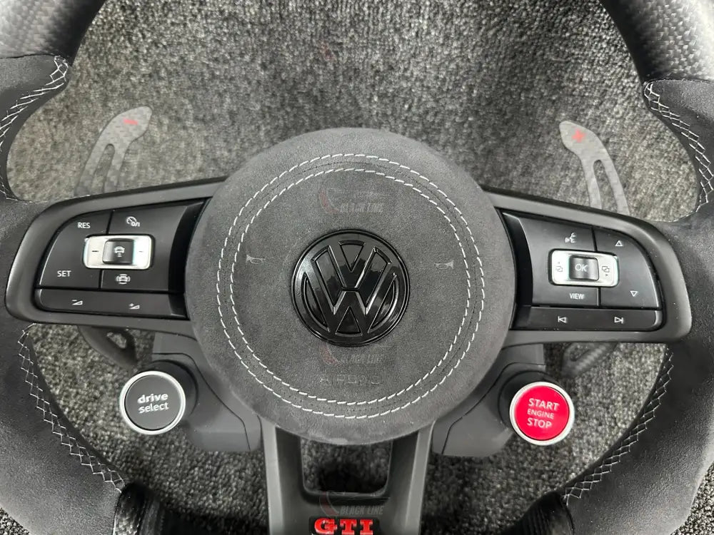 Volante Volkswagen Golf GTI Performance en Fibra de Carbono y Alcantara con Levas Multifunción Drive Select y Start/Stop