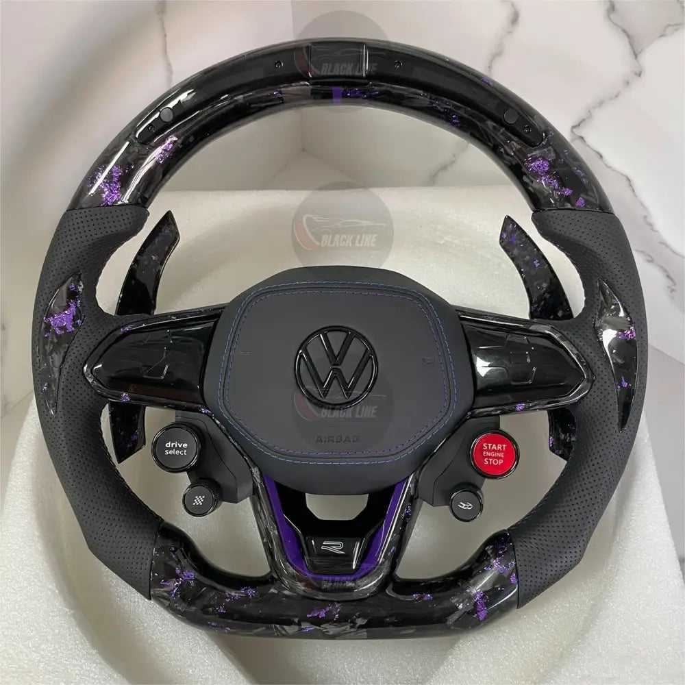 Volante Volkswagen R Deportivo en Carbono Forjado con Detalles Morados y Cuero Perforado | Pantalla LED Levas de