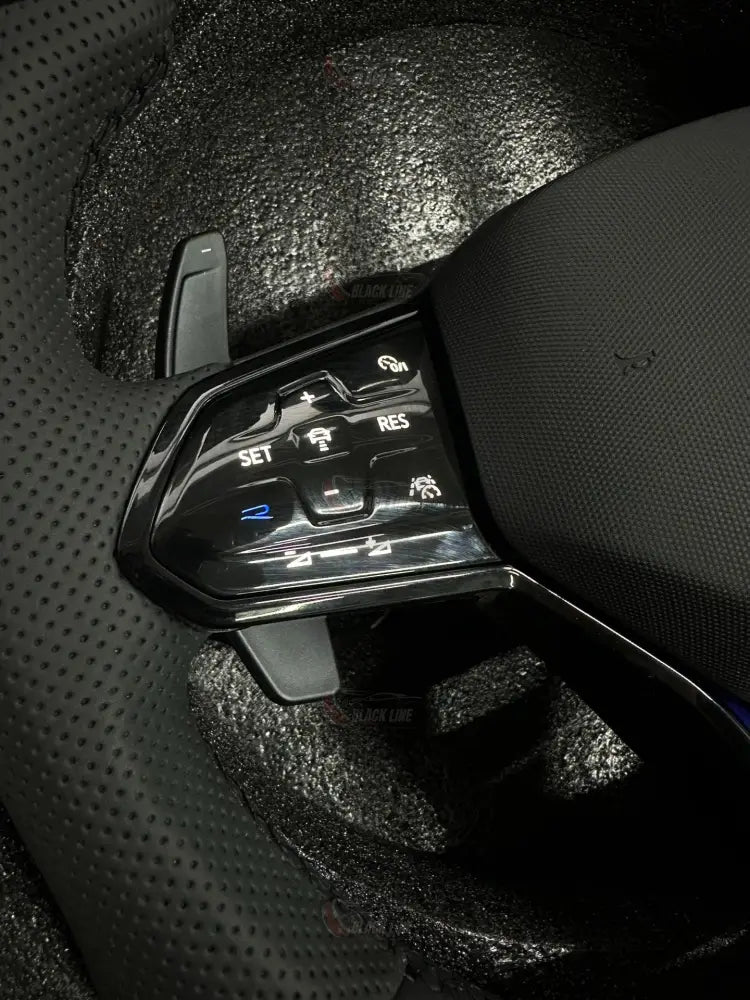 Volante Volkswagen R Deportivo en Cuero Negro Perforado | Calefactable Levas Mandos Táctiles Multifunción y Airbag
