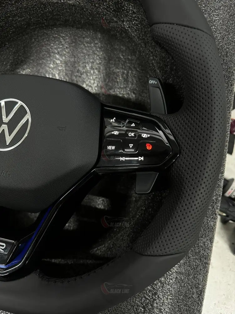 Volante Volkswagen R Deportivo en Cuero Negro Perforado | Calefactable Levas Mandos Táctiles Multifunción y Airbag